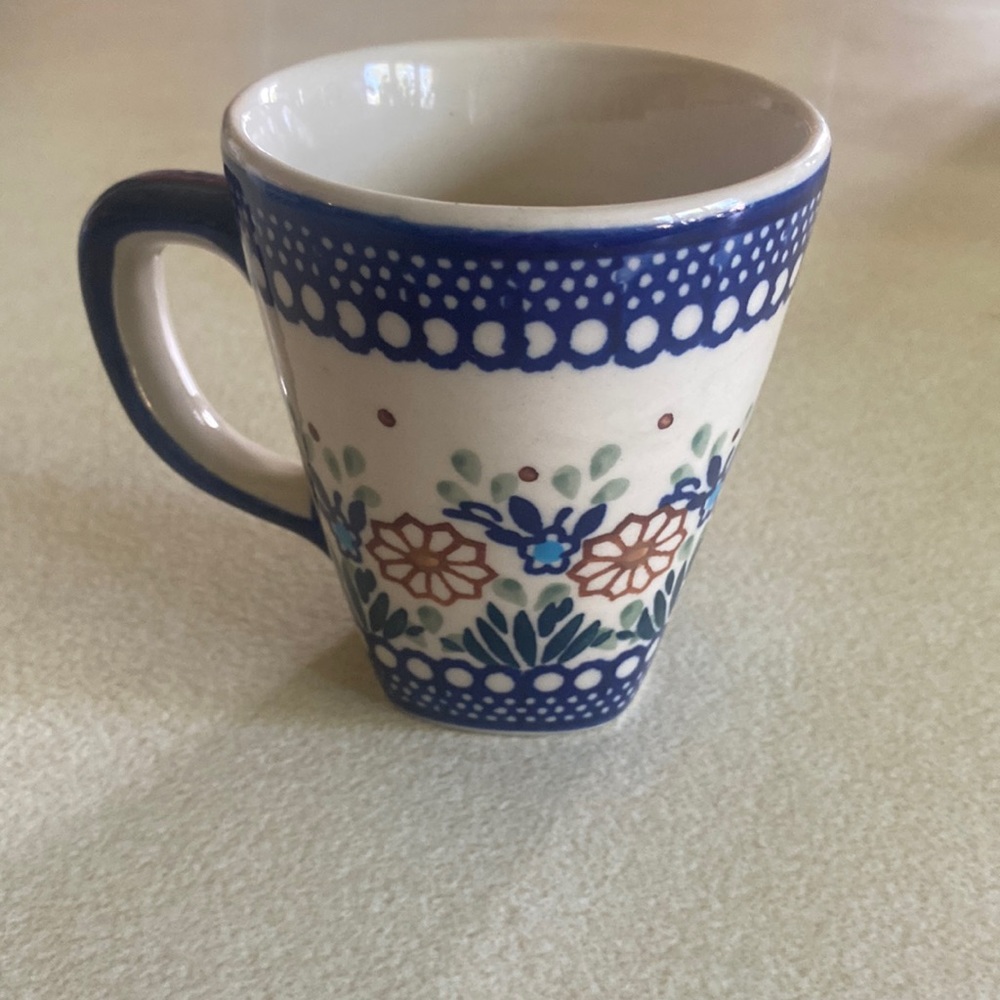 Boleslawcu hand made polish pottery signed B. Zweleka floral design coffee mug